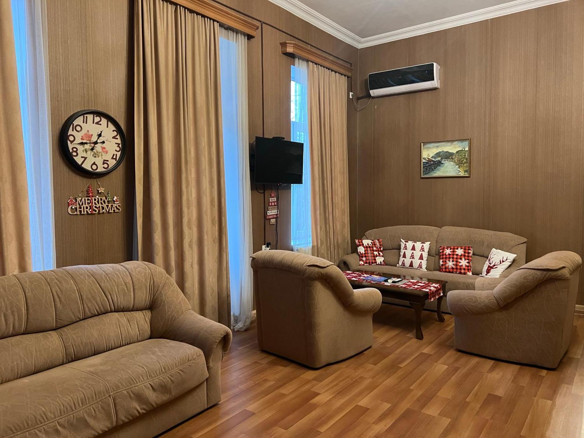 Bookinist Apartment Kutaiszi Kültér fotó